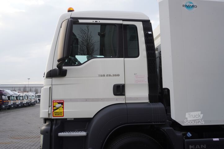 Atık su arıtma tesisi MAN TGS 26.360 / RIVARD 18m3  / 180 tho km