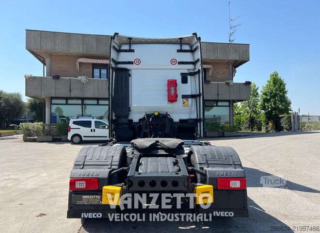 Standard trekkvogn Iveco SWAY 440s51