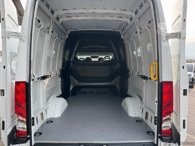 Dubă cu acoperiș înalt IVECO Daily 35S16 A8 *DoKa*Automatik*AHK*R3.520mm*