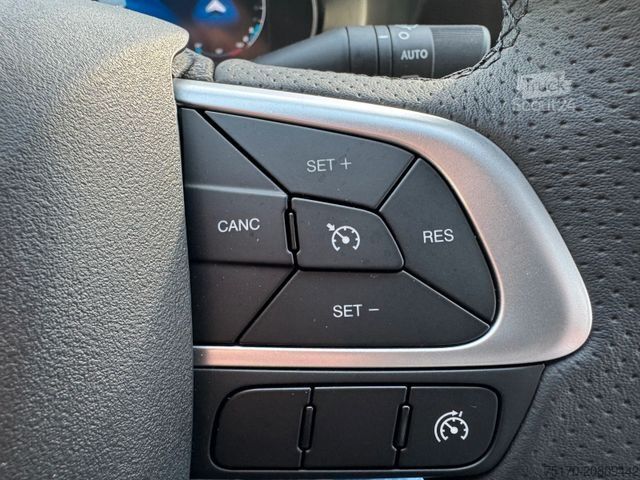 Vans ar augstu jumtu IVECO Daily 35S16 A8 *DoKa*Automatik*AHK*R3.520mm*