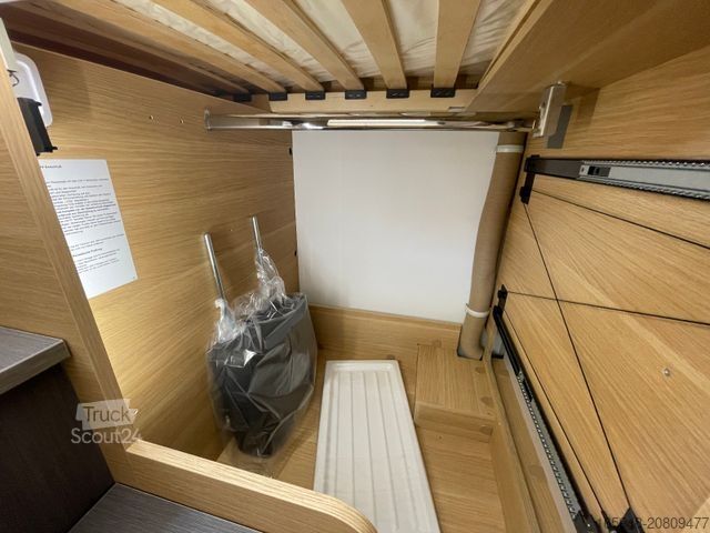 عربة تخييم شبه مدمجة ADRIA Matrix 60Y 670 SL JUBILEE *Sondermodell*