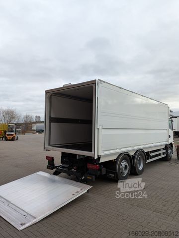 Autocarro per bevande MAN TGM 26.320 6x2/4 Getränkefahrzeug Wingliner LBW