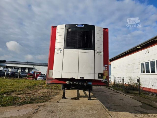 Semiremorcă frigorifică SCHMITZ CARGOBULL Tiefkühler City, 2. Achse drehbar, Carrier 1550