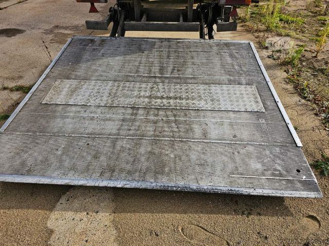 Semiremorcă frigorifică SCHMITZ CARGOBULL Tiefkühler City, 2. Achse drehbar, Carrier 1550