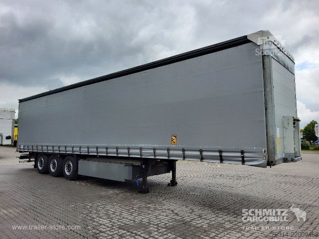 Отворено полуремарке с брезент Schmitz Cargobull Curtainsider Standard Getränke