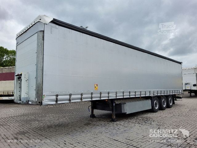 Отворено полуремарке с брезент Schmitz Cargobull Curtainsider Standard Getränke