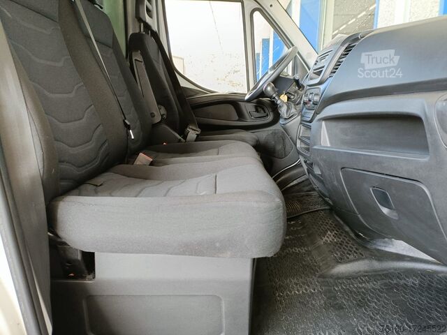 Фургон-фургон. Iveco Daily 35