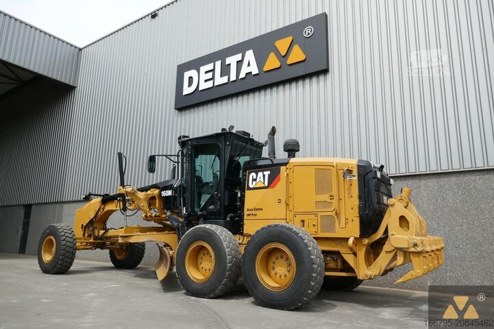 Grader Caterpillar 160M3