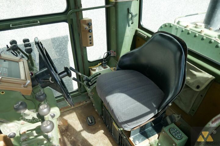 Grader Caterpillar 130G Ex-army