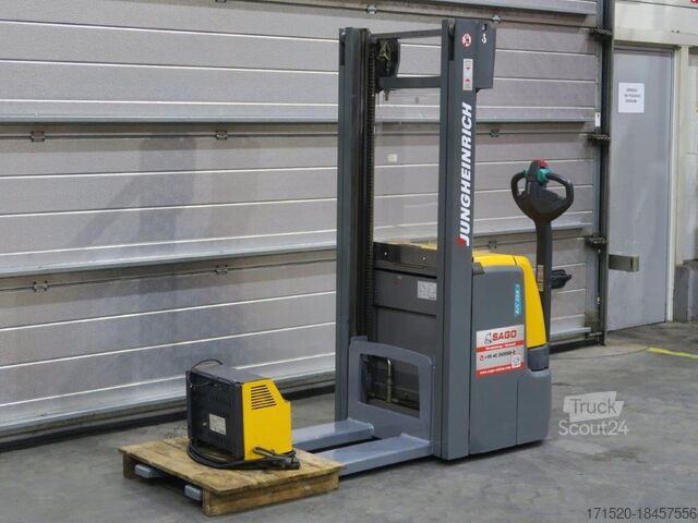 Hochhubwagen Jungheinrich EJC214