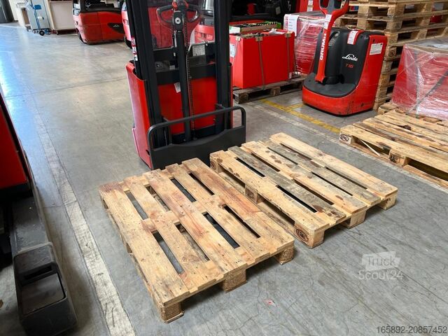 Manual stacker Linde L 12 1172