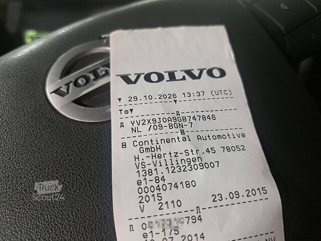  VOLVO FM 330 Globetrotter NL truck BDF