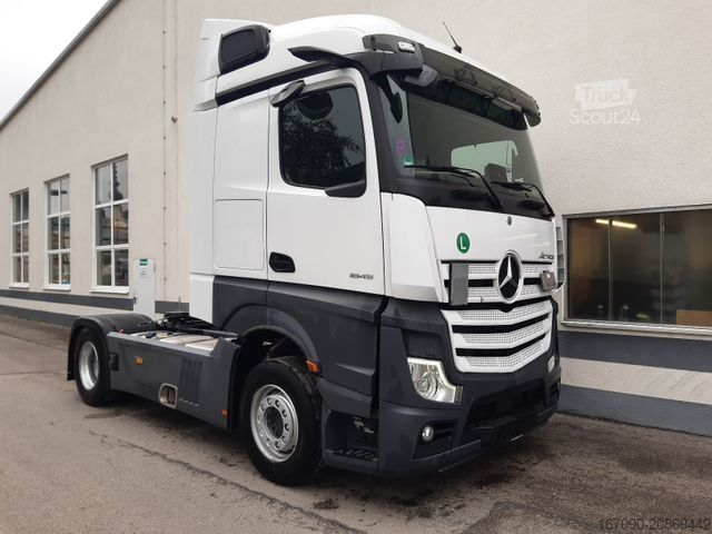 Standardní tahač MERCEDES-BENZ Actros 1845LS MP5 Streamspace Retarder Mirrorcam