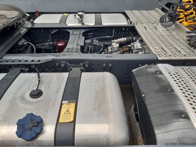 Standardní tahač MERCEDES-BENZ Actros 1845LS MP5 Streamspace Retarder Mirrorcam