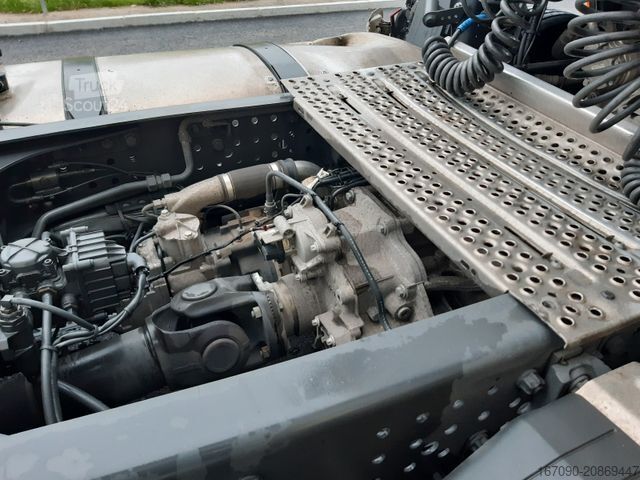 Standardní tahač MERCEDES-BENZ Actros 1851LS MP5 Gigaspace Retarder ADA Xenon