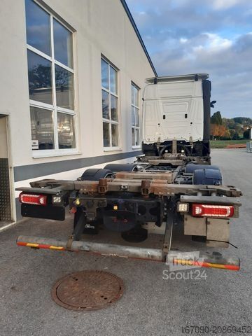 Camión con caja móvil MERCEDES-BENZ Actros 2545L Stream MP5 Multiwechsler 2x AHK