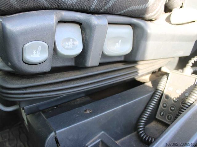 Samochód ciężarowy z plandeką typu platforma IVECO 150E, EURO 6, SIDEWALLS