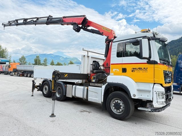 Platós teherautó MAN TGS 28.500 6X4/4 Wechselsystem LKW/SZM Kran Top