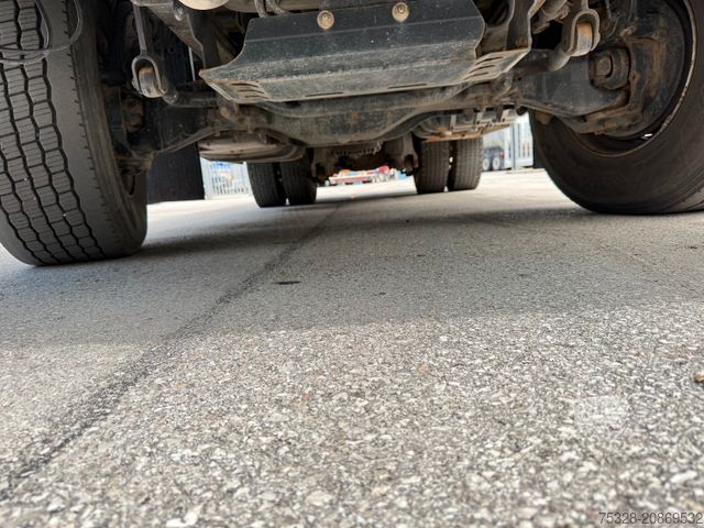 Platós teherautó MAN TGS 28.500 6X4/4 Wechselsystem LKW/SZM Kran Top