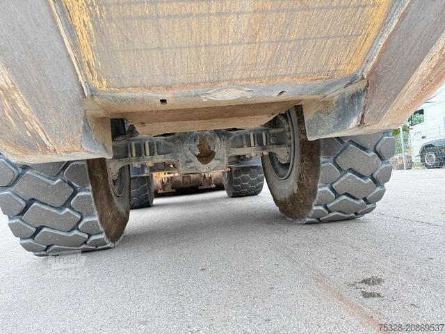 Cargadora de ruedas LIEBHERR L 566 Xpower 4,7m3 Schaufel Joystick Lenkun Top