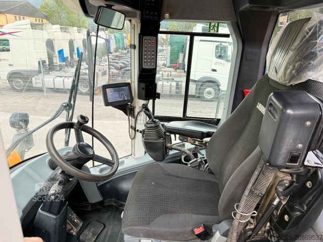 Cargadora de ruedas LIEBHERR L 566 Xpower 4,7m3 Schaufel Joystick Lenkun Top