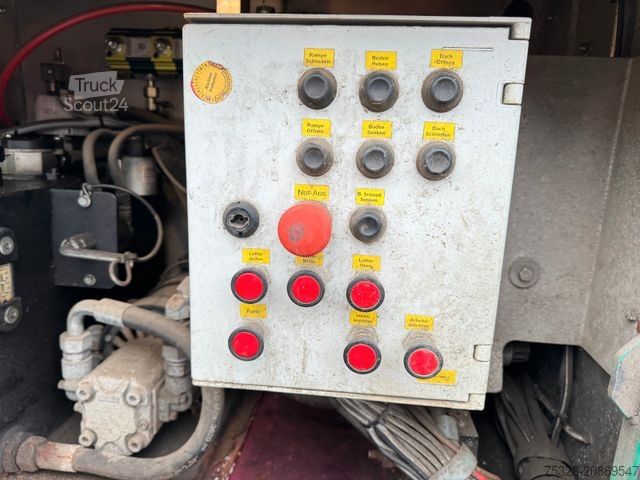 Tovorni avtomobil za prevoz živine SCANIA R 5000 6X2 voll Luft Retarder Finkl 2 Stock Funk