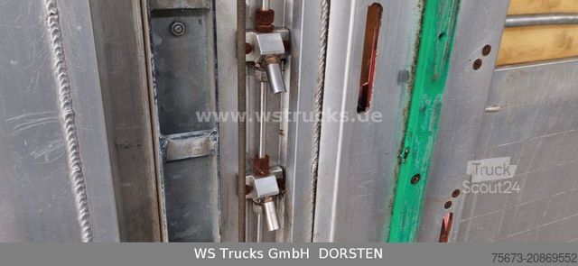 Remolque de transporte de caballos  KABA 3 Stock  Hubdach Viehanhänger