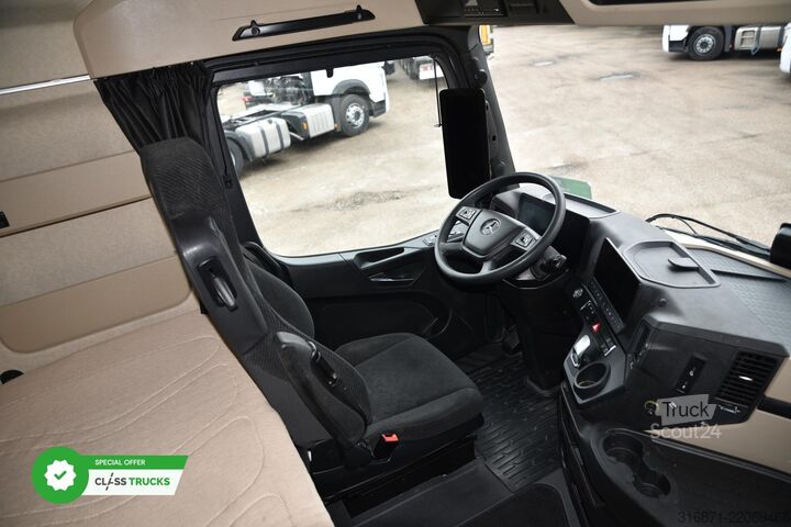 Standarta vilcējs MERCEDES-BENZ Actros 5 1845 BigSpace MirroCam