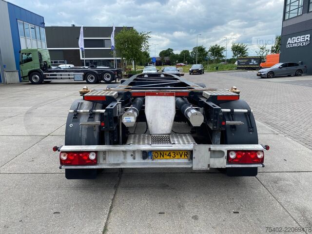 Transport av containrar LAG 20FT Tank Chassis / ADR / BPW + Disc