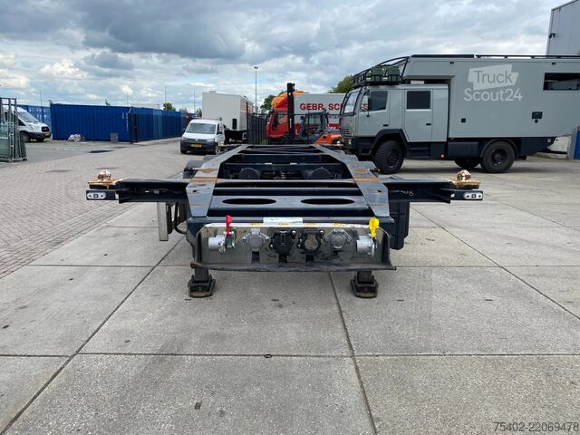 Transport av containrar LAG 20FT Tank Chassis / ADR / BPW + Disc