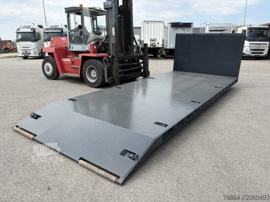 Kontener hakowy  ABROLLPLATTFORM 6,50M X 2,50M ,SOFORT VERFüGBAR