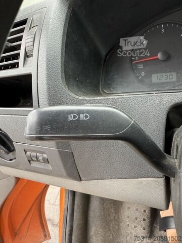 Pick-up dodávka Volkswagen T5 Pritsche DoKa/ AHK