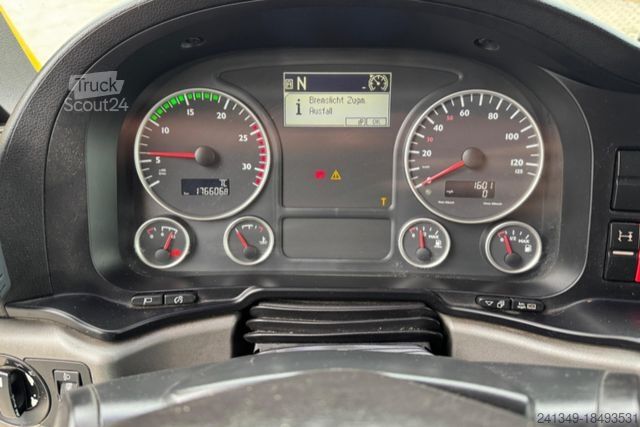 Garbage truck MAN TGS 26.360 Ochsner