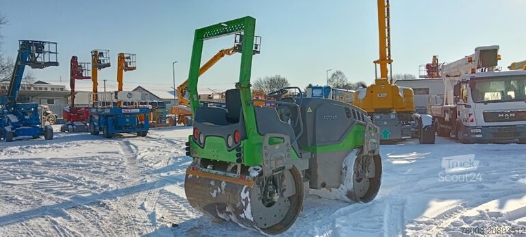 Walec tandemowy Haulotte HD14VV