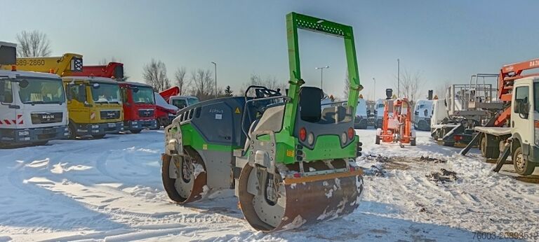 Walec tandemowy Haulotte HD14VV