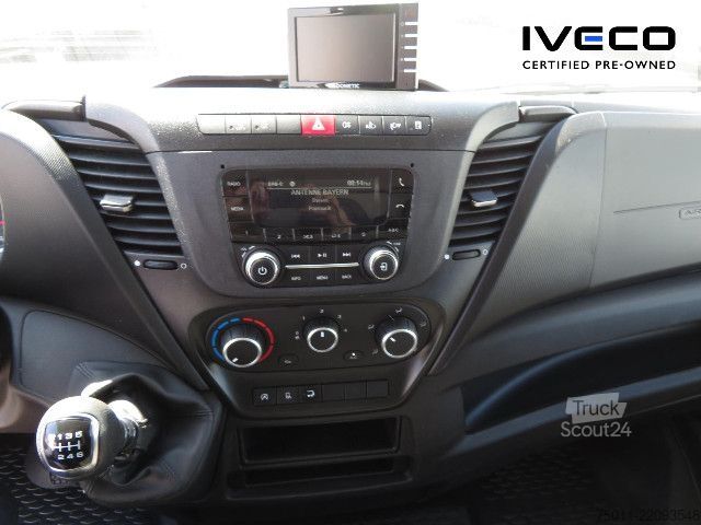 شاحنة صندوقية IVECO Daily 35C16H Koffer/LBW Klima, Kamera