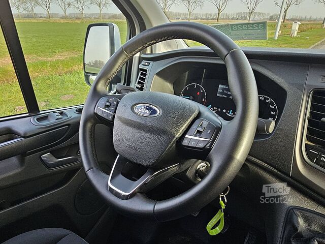 Transporte de pasajeros FORD TRANSIT CUSTOM 2.0 L2H1 2x Airco 9P!