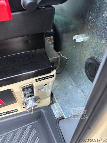 Fourgon tôlé MERCEDES-BENZ Sprinter 313 CDI Ex. KTW/Camper/Expedition