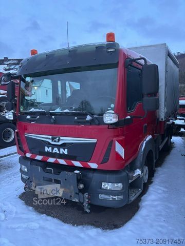 Tenteli düz yataklı kamyon MAN TGL 12.250 DOKA /Motorabtrieb/Anbauplatte