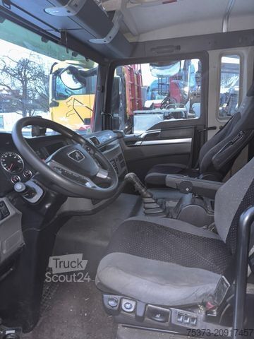 Tenteli düz yataklı kamyon MAN TGL 12.250 DOKA /Motorabtrieb/Anbauplatte