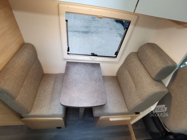 Alkovový obytný vůz CHAUSSON C 656 FIRST LINE /-2026-/140PS-8G./ ETAGENBETTEN