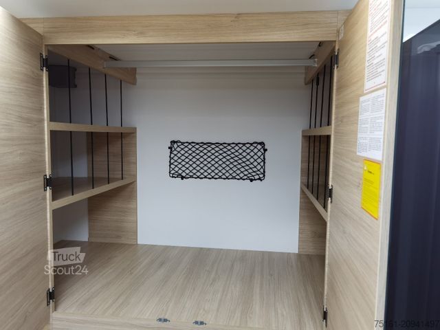 Polintegriran avtodom CHAUSSON 640 ULTIMATE / -2026- / XX-HUBBETT / DRIVE-PAKET