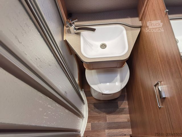 Teilintegriertes Wohnmobil WEINSBERG CARACOMPACT 600 MEG PEPPER / MODELL 2026