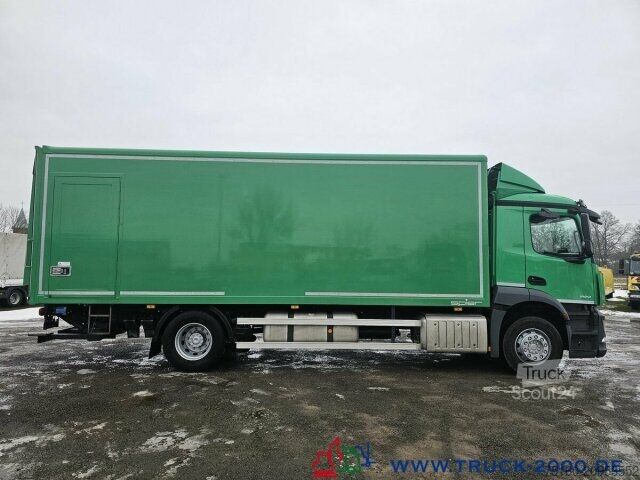 Фургон (грузовой автомобиль) Mercedes-Benz Actros 1824 Koffer 7,30 m LBW 2t. MBUX 1.Hand