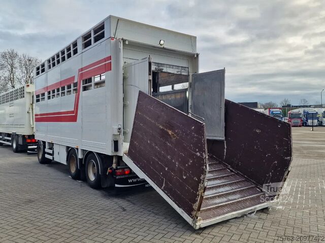 Veetransport Samro 3 axle - 2 deck livestock - Lifting roof - Regn...
