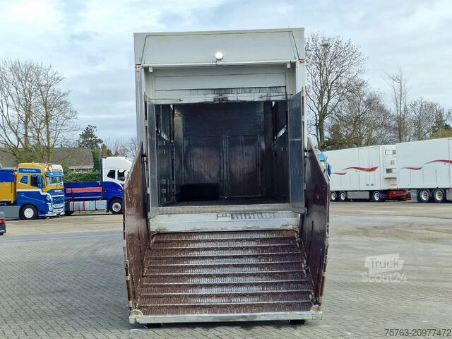 Veetransport Samro 3 axle - 2 deck livestock - Lifting roof - Regn...