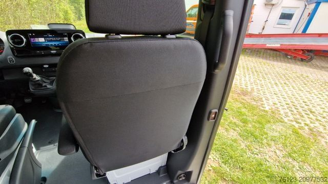 Microbuz MERCEDES-BENZ Sprinter Lord Light 22 Sitzer 5 x Lagerfahrzeug