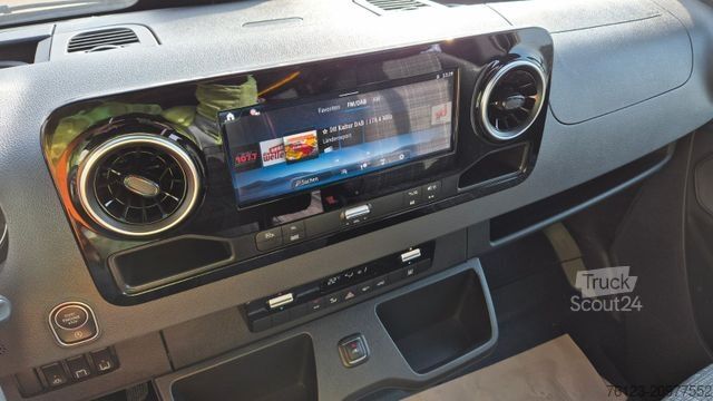 Miniautocarro MERCEDES-BENZ 2  x Sprinter 315 Tourer 9 SS VIP Systemboden