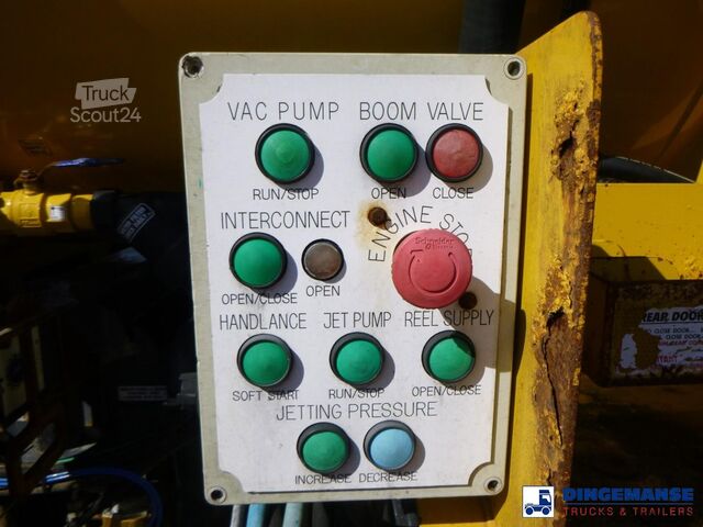 Засмукващо превозно средство Volvo FE 300 6X4 Whale vacuum tank 10.2 m3