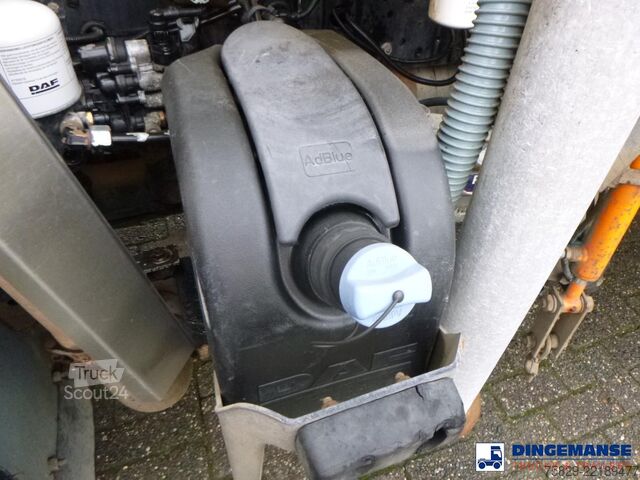 Засмукващо превозно средство D.A.F. LF 55.220 4X2 Whale vacuum tank 8.1 m3